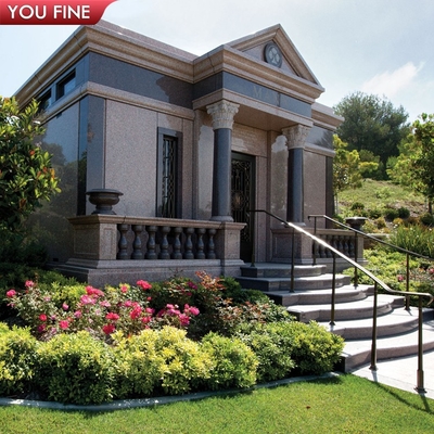 Outdoor Large Luxurious American Big Size Granite Family Mausoleum with Bronze Horse Statue