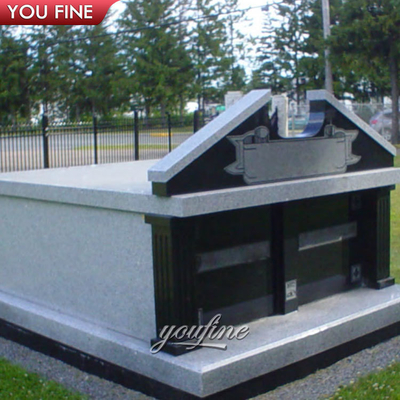 Outdoor Large Luxurious American Big Size Granite Family Mausoleum with Bronze Horse Statue
